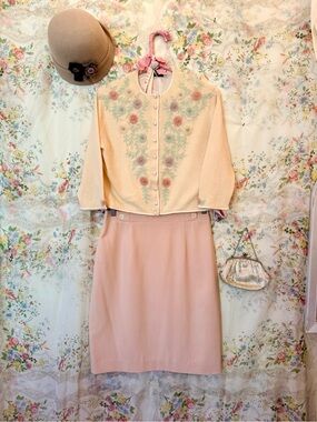Vintage 90s Carlisle Pastel Pink Pencil Skirt